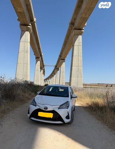 מודעת רכב טויוטה יאריס