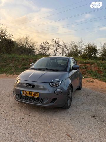 מודעת רכב פיאט 500E