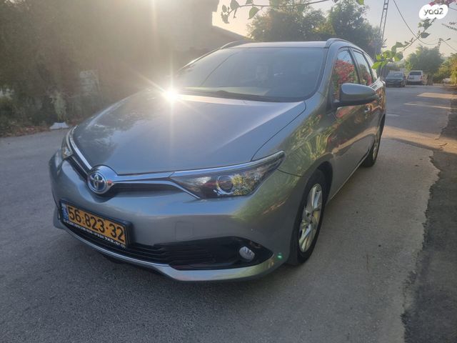 מודעת רכב טויוטה אוריס