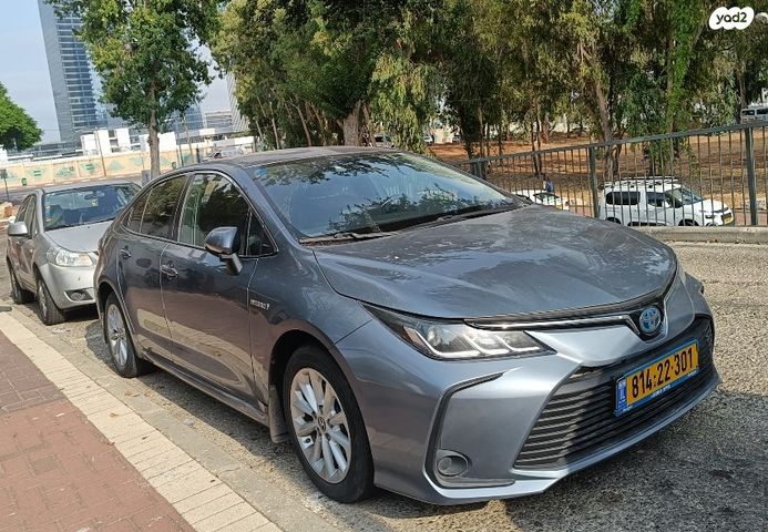 מודעת רכב טויוטה קורולה