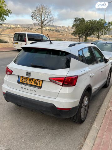 מודעת רכב סיאט ארונה