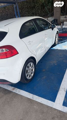 מודעת רכב קיה ריו