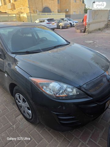 מודעת רכב מאזדה 3