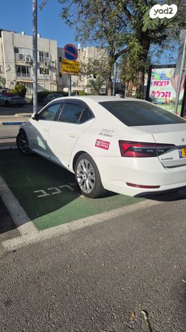 מודעת רכב סקודה סופרב