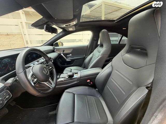 מודעת רכב מרצדס-בנץ CLA