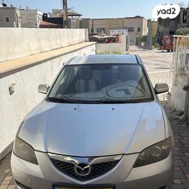 מודעת רכב מאזדה 3