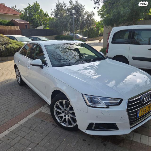 מודעת רכב אאודי A4