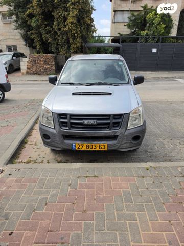 מודעת רכב איסוזו די-מקס