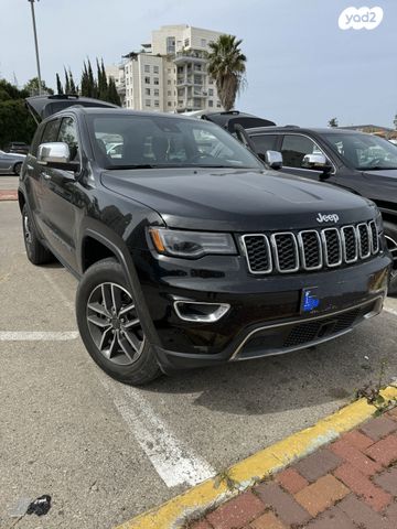 מודעת רכב ג'יפ גרנד צ'ירוקי