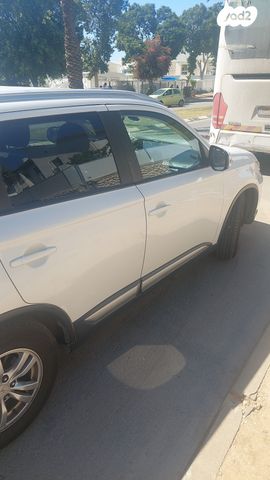 מודעת רכב מיצובישי אאוטלנדר