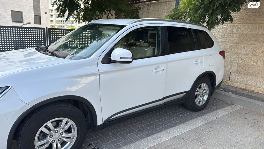 מודעת רכב מיצובישי אאוטלנדר