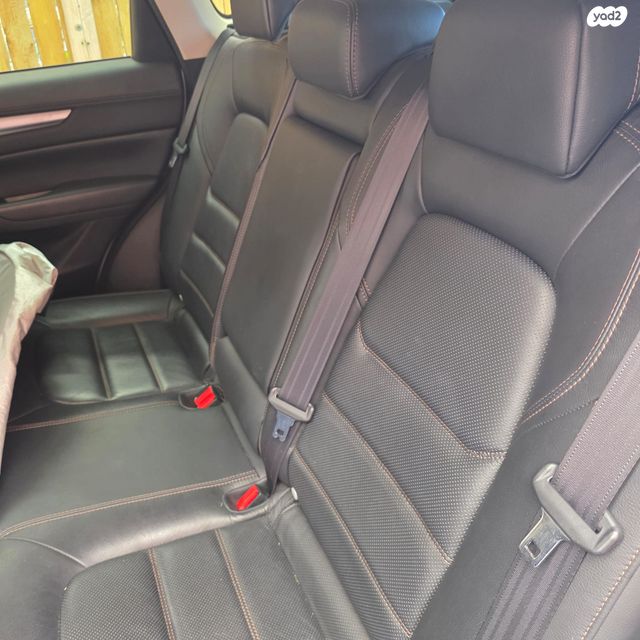 מודעת רכב מאזדה CX-5