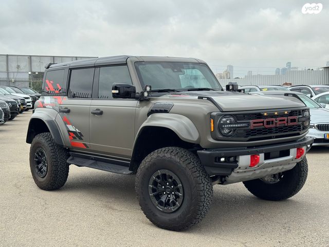 מודעת רכב פורד ברונקו