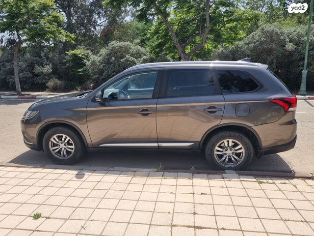 מודעת רכב מיצובישי אאוטלנדר