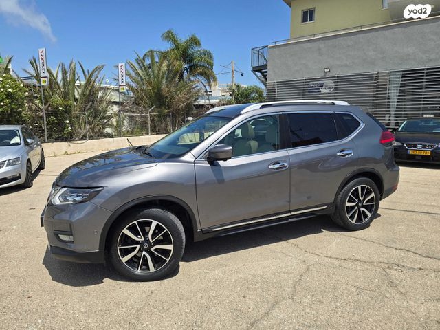 מודעת רכב ניסאן אקס טרייל 1