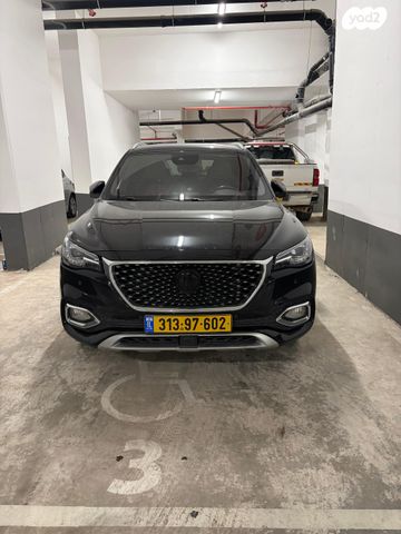 מודעת רכב אם ג'י EHS PHEV