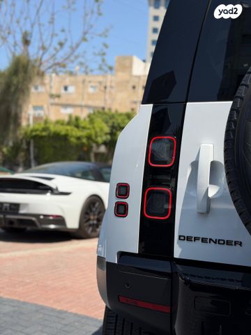 מודעת רכב לנד רובר דיפנדר 2