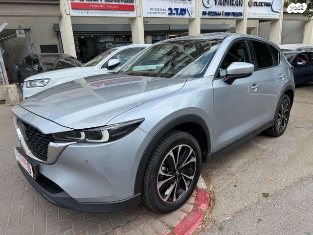 מודעת רכב מאזדה CX-5