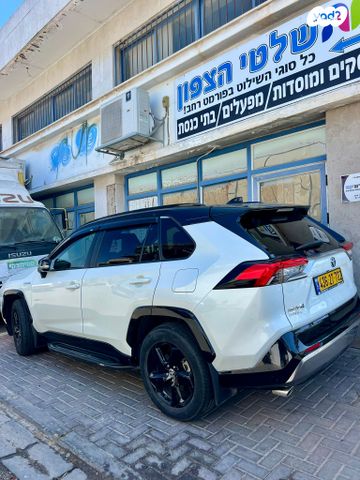 מודעת רכב טויוטה RAV4