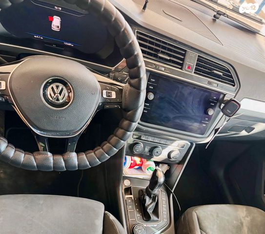 מודעת רכב פולקסווגן טיגואן