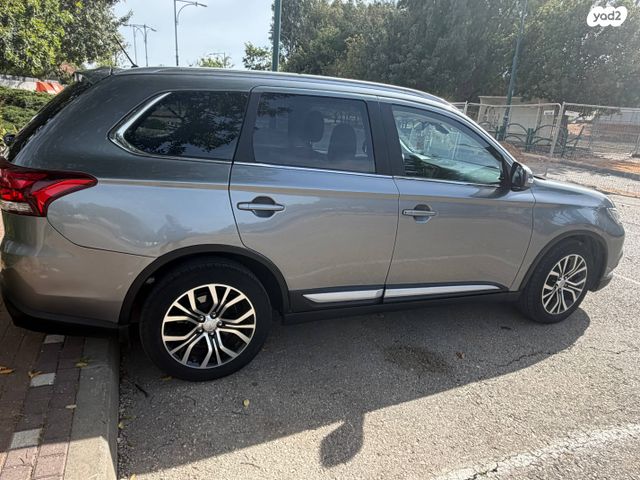 מודעת רכב מיצובישי אאוטלנדר