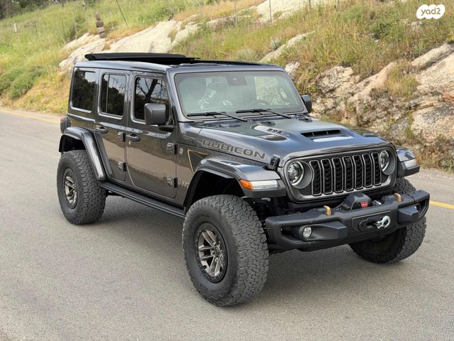 מודעת רכב ג'יפ רנגלר
