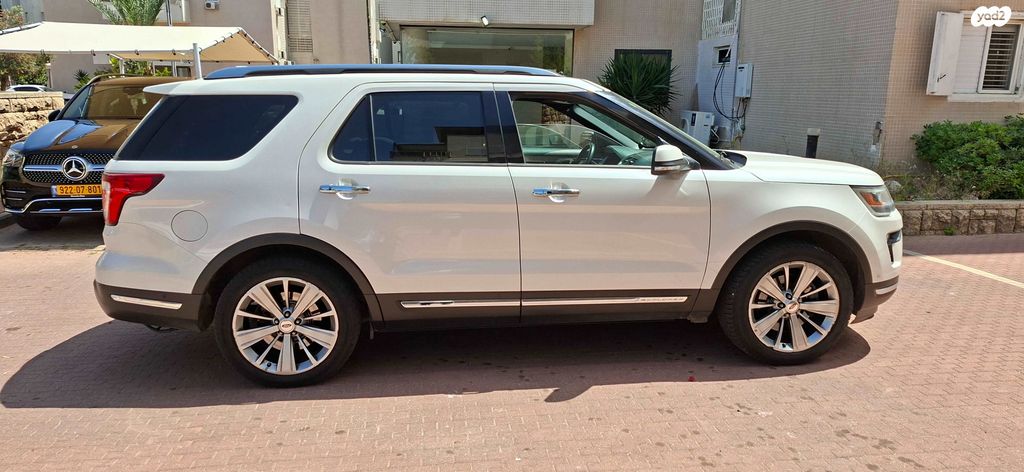 מודעת רכב פורד אקספלורר