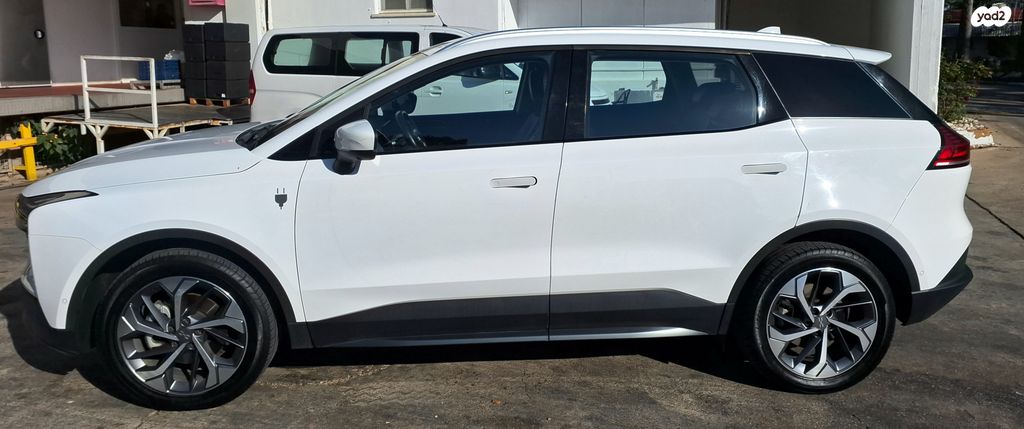 מודעת רכב איוויס U5