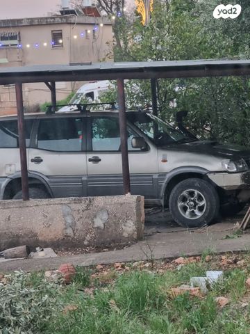 מודעת רכב ניסאן טראנו