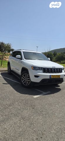 מודעת רכב ג'יפ גרנד צ'ירוקי