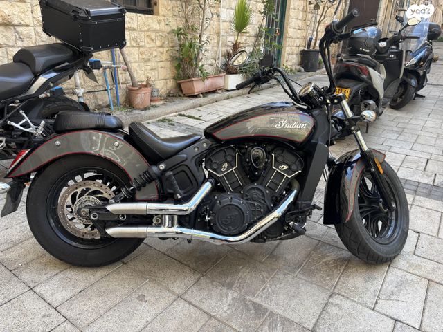 מודעת רכב אינדיאן Scout-Sixty
