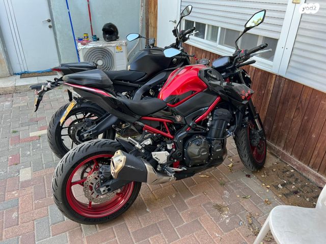 מודעת רכב קאוואסאקי Z900