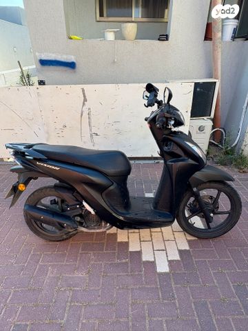 מודעת רכב הונדה ויז'ן 110
