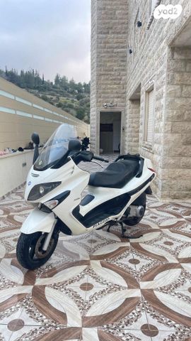 מודעת רכב פיאג'ו X-Evo 250