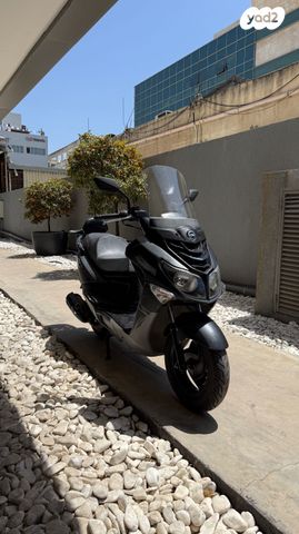 מודעת רכב סאן יאנג ג'וי רייד 200