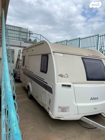 מודעת רכב נגרר (קראוון נגרר)