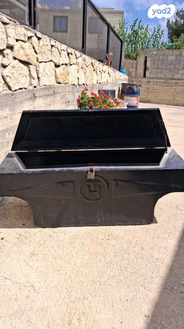 feedItemObj.data.row_1