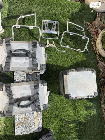 feedItemObj.data.row_1