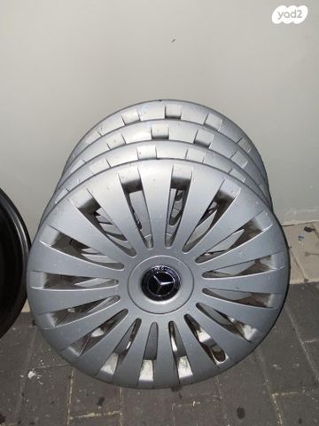 feedItemObj.data.row_1