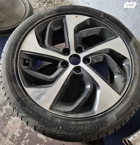 feedItemObj.data.row_1