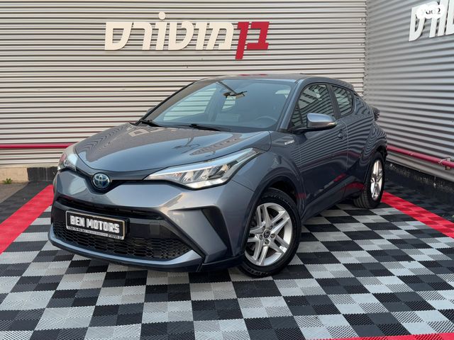 מודעת רכב טויוטה C-HR