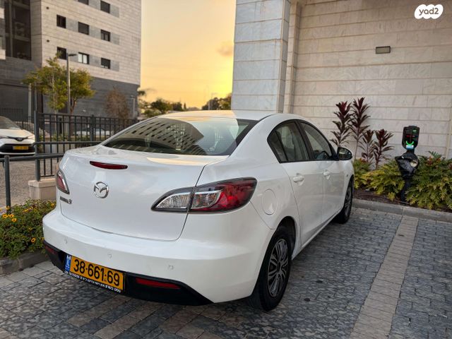 מודעת רכב מאזדה 3 1