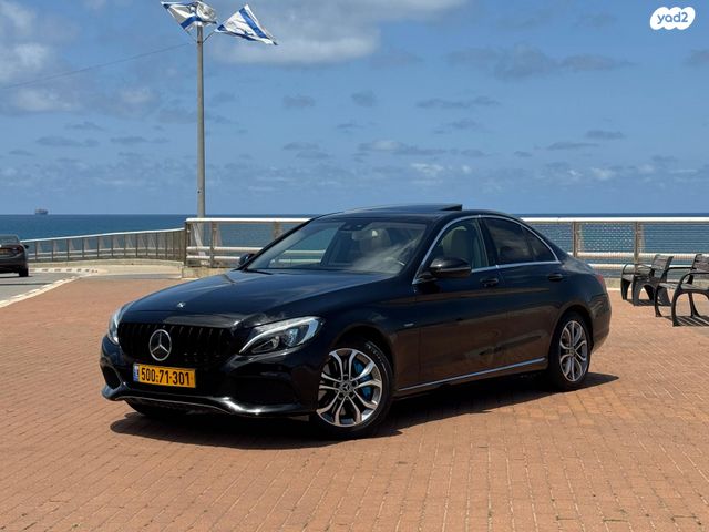מודעת רכב מרצדס-בנץ C-class