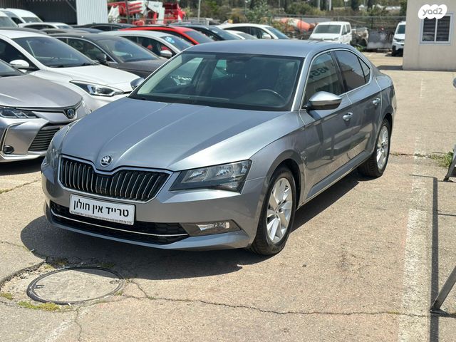 מודעת רכב סקודה סופרב