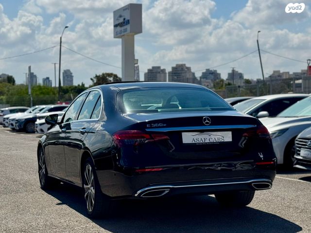 מודעת רכב מרצדס-בנץ E-class 1