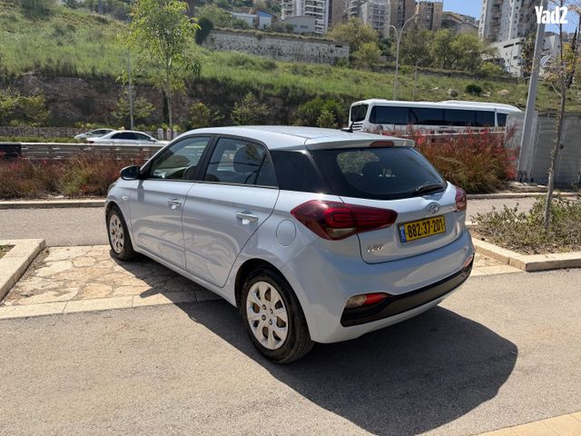 מודעת רכב יונדאי i20 2