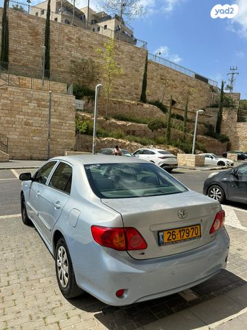 מודעת רכב טויוטה קורולה