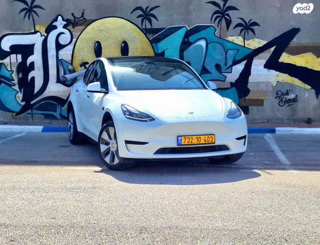 מודעת רכב טסלה מודל Y