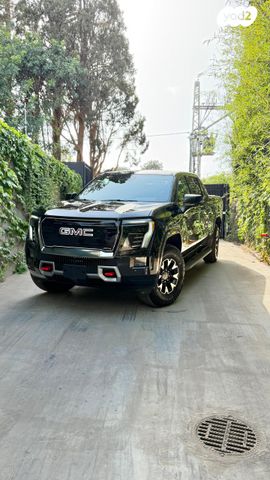 מודעת רכב ג'י.אם.סי סיירה EV  