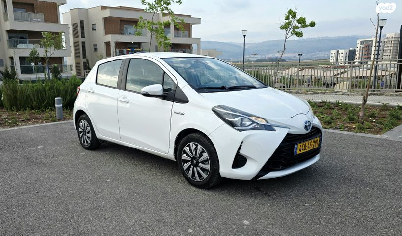 מודעת רכב טויוטה יאריס